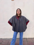 Poncho/capa cuadros gris