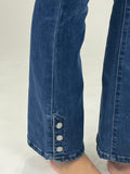 Jeans flare botones bajo